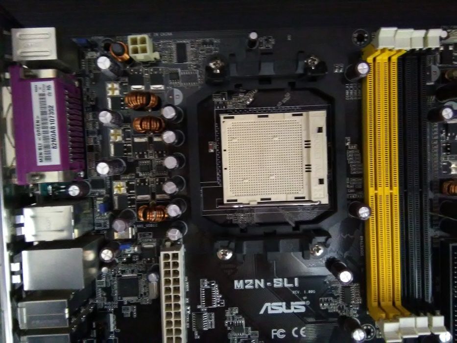 Неробоча ASUS M2N SLI сокет AM2