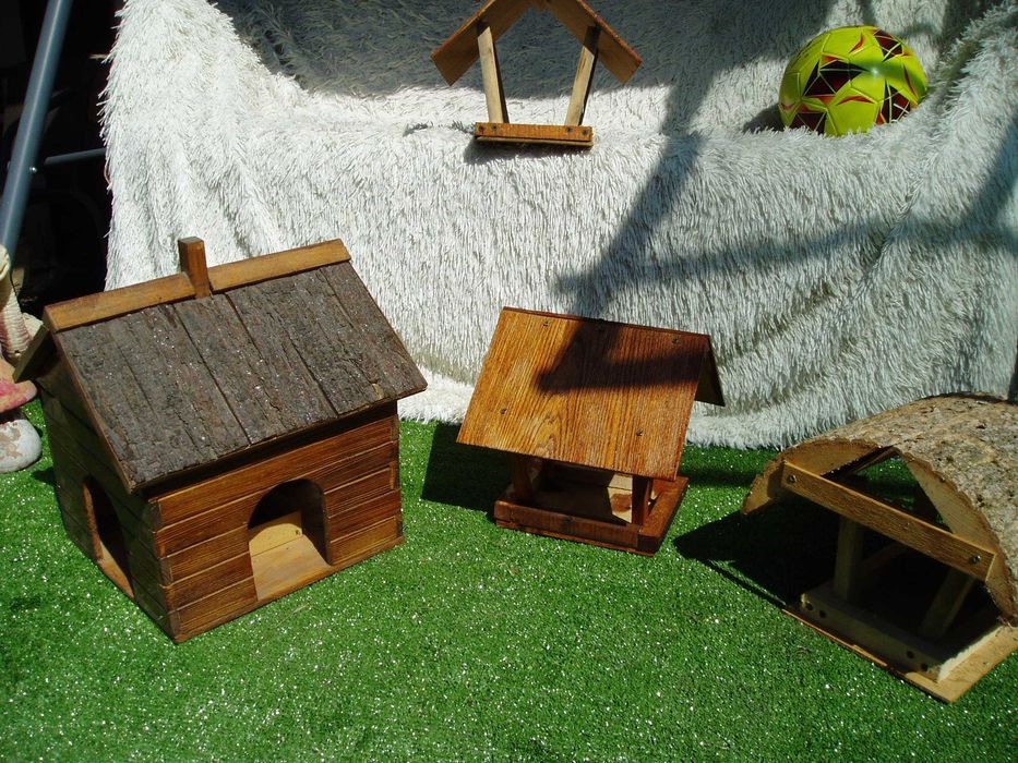 продам кормушки для птахив