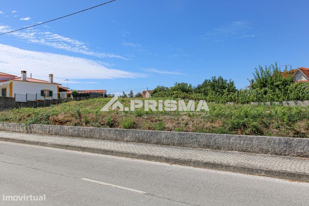 Terreno em Sobreira Formosa com 1357m2