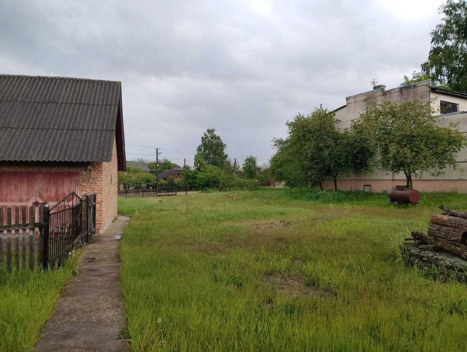 Продаж будинку Шептицький район с.Старий Добротвір житоловий стан.