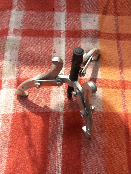 Szczągacz do łożysk.