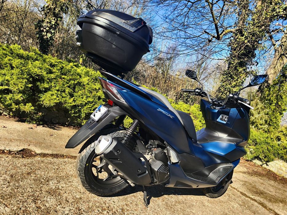 REZERWACJA Honda PCX, model 2021, szyba kufer, motorower, gotowy do jazdy