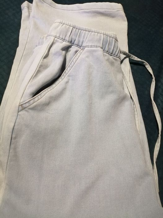 Spodnie szerokie nogawki denim Cropp 40