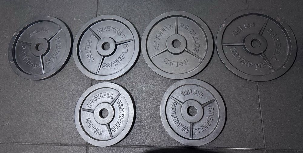 Kit musculação olímpico 140kg (barra 20kg + discos 50mm)