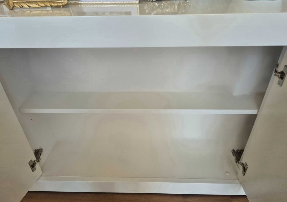 Aparador Branco Alto Relevo Ondulado – 220 cm