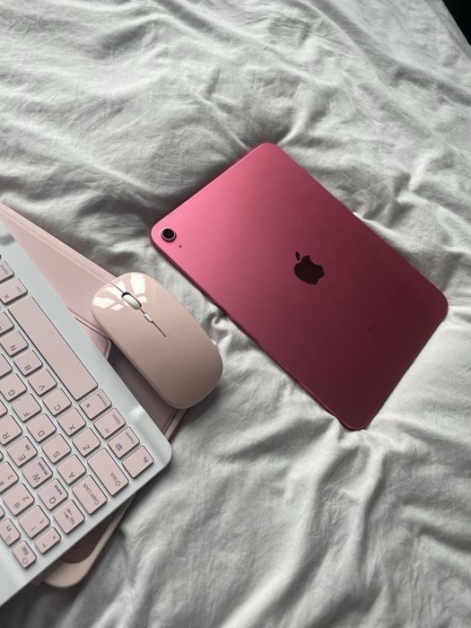 ipad 10 gen 10.9 256gb NOWY + klawiatura i myszka