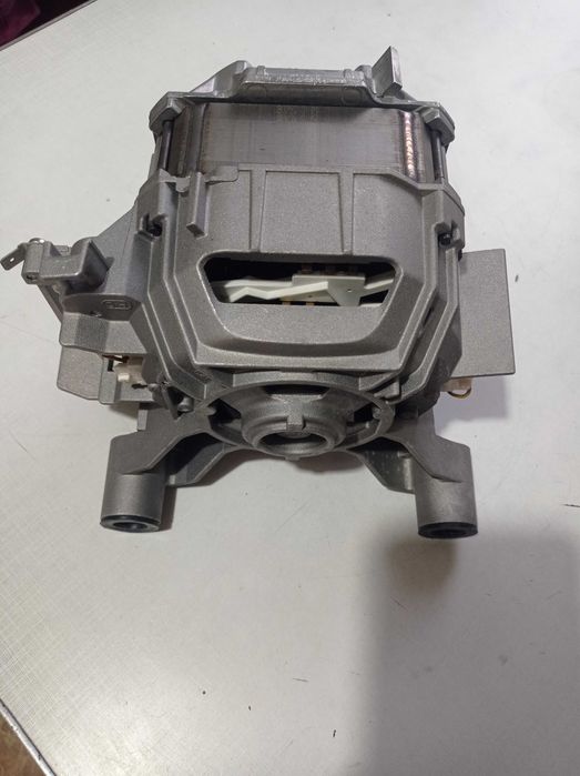 Мотор стиральной машины Bosch, Siemens.