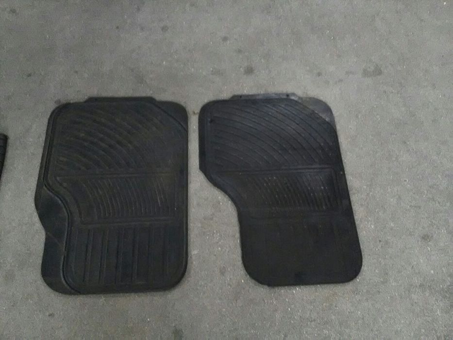 Tapetes de automóvel