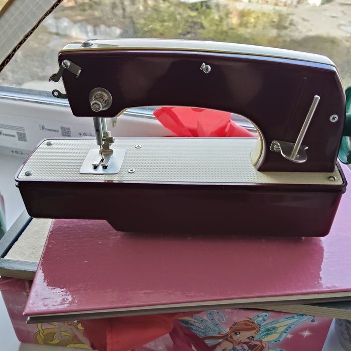Швейная машинка детская