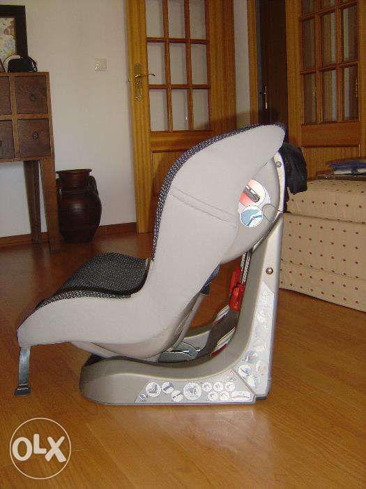 Cadeira Auto Chicco 9/18 kg (1-5 anos)