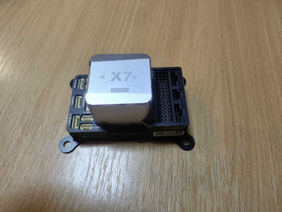 Контролер польоту Cuav X7 PLUS