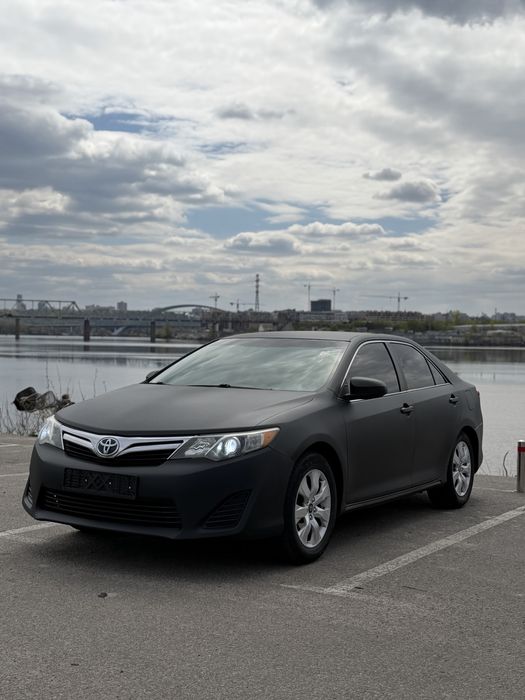 Оренда під викуп Camry hybrid/газ