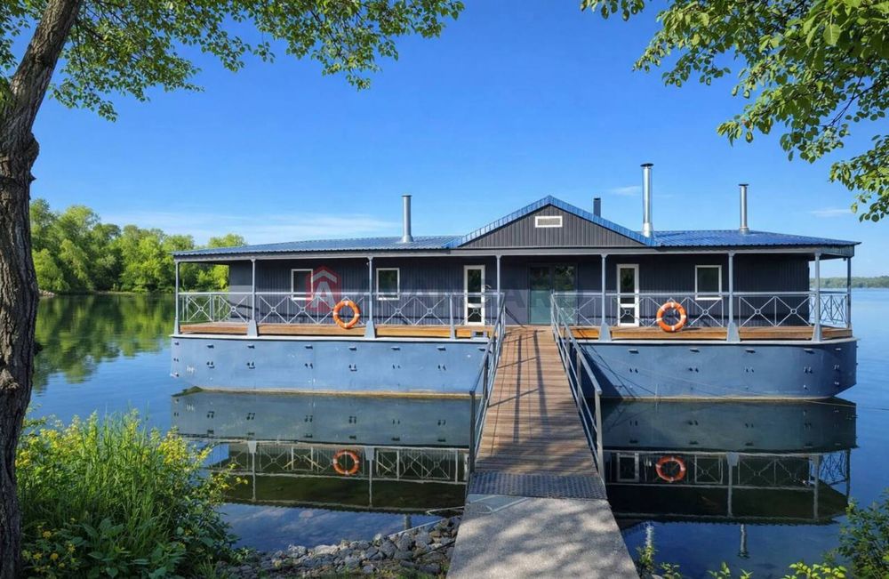 Продам уникальный дом на воде. 220000$