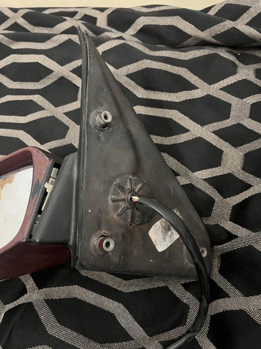 Продам зеркало на Ford Scorpio