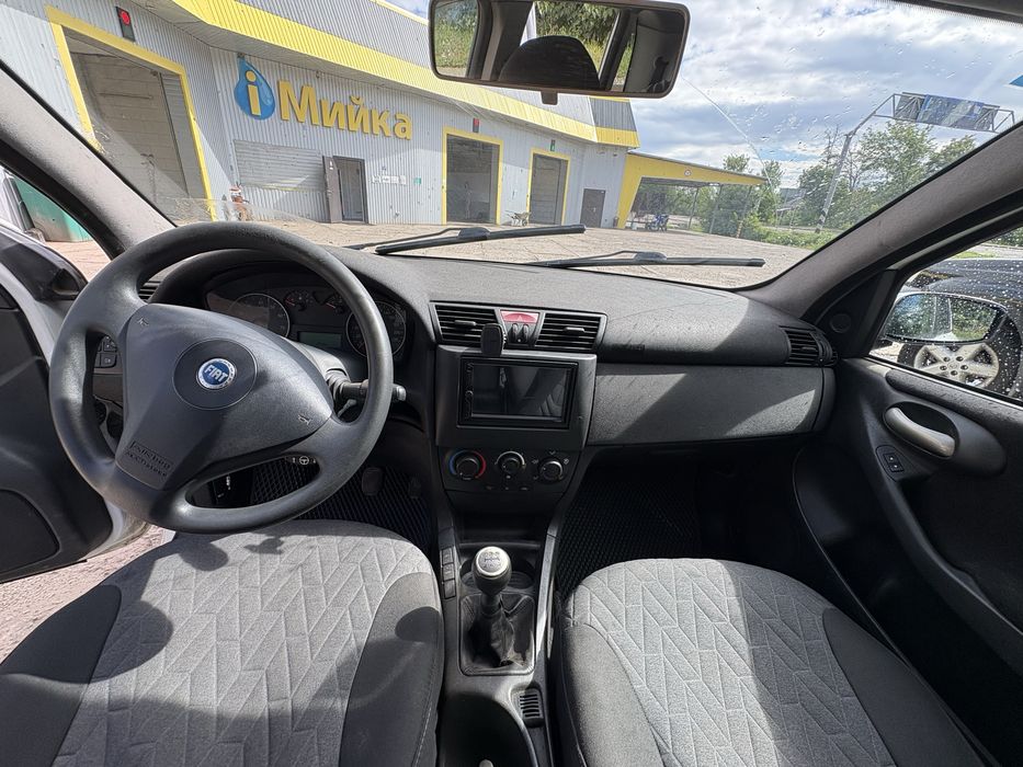Автомобіль Fiat Stilo