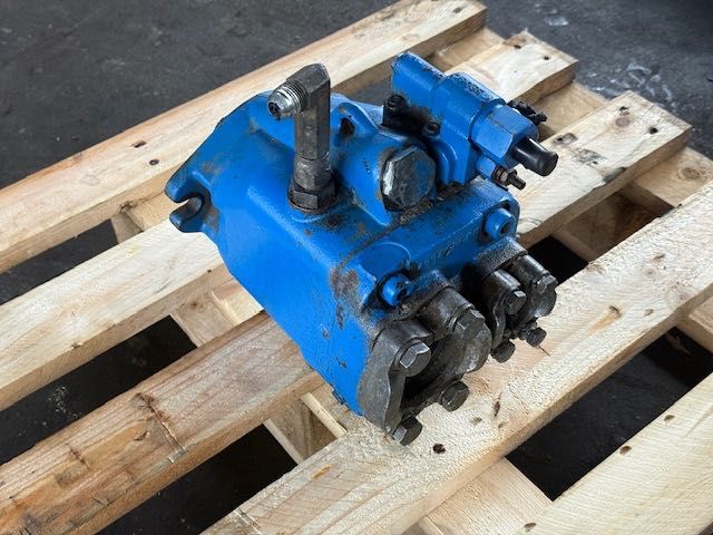 pompa hydrauliczna eaton używana