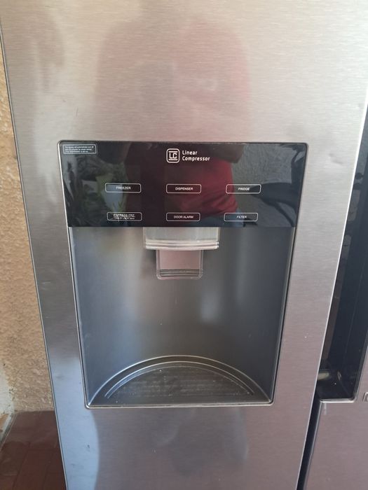 Frigorífico americano, a funcionar perfeitamente