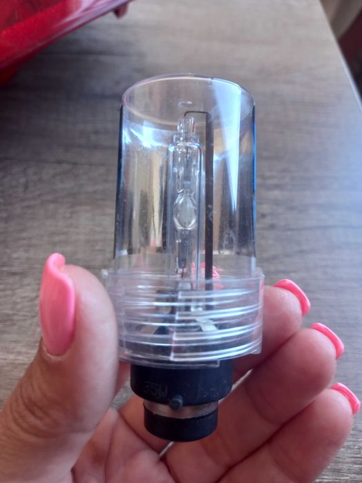 Lampada xenon nova na caixa