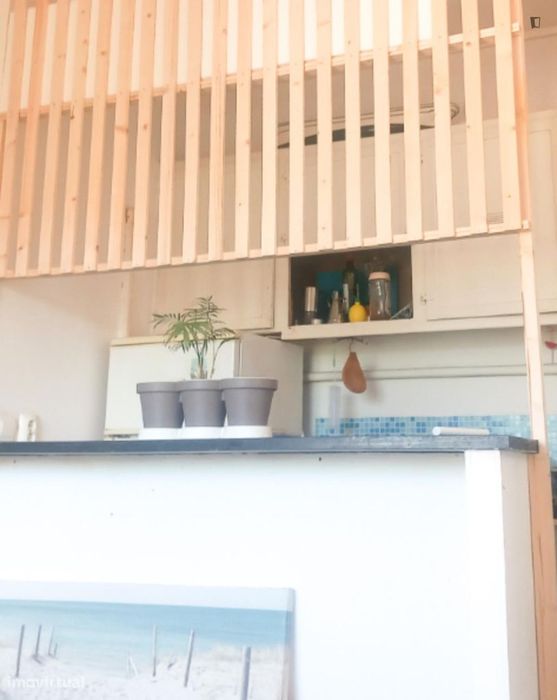 Quarto - localizado em Olaias Lisbon