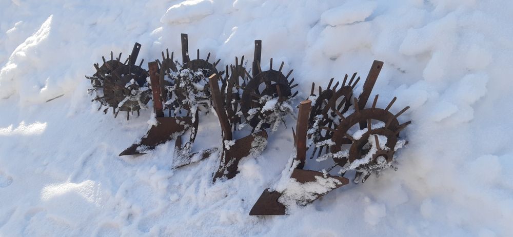 Продам Запчастини до культиватора,  їжаки, загортачи