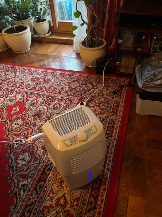 продам увлажнитель воздуха