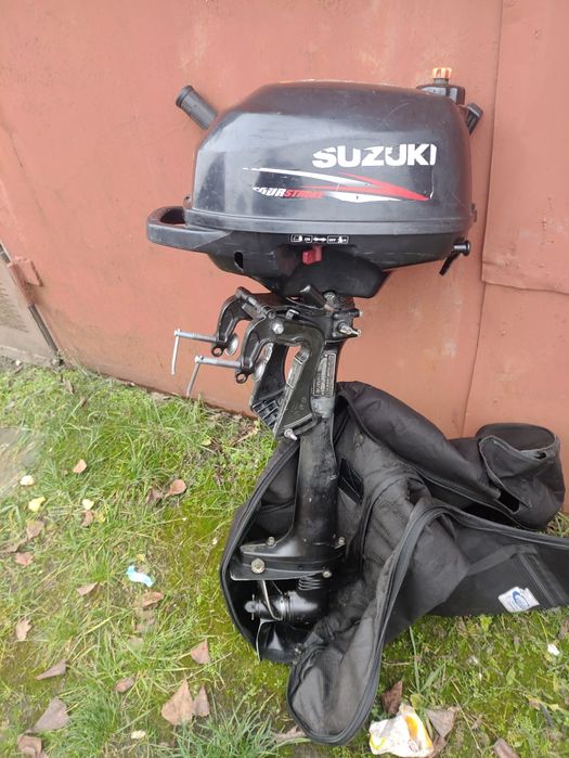продам самый легкий японский лодочный мотор сузуки 2.5 лс 4т дешево!