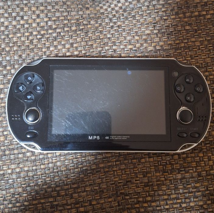 Przenośna Konsola Retro MP5