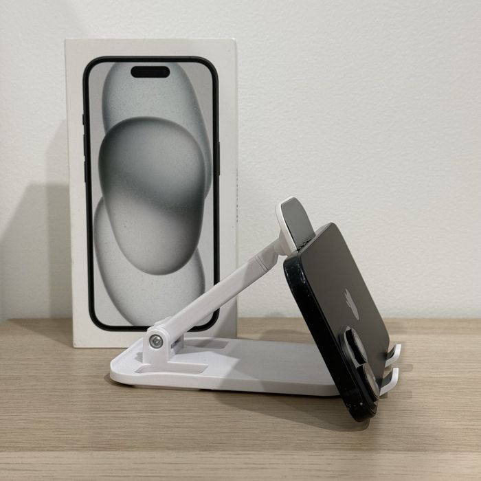 iPhone 15 - 128GB - Desbloqueado