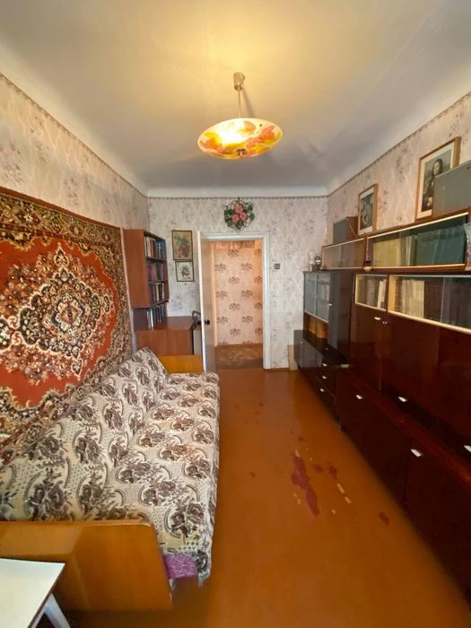 Продаж 3-х кімнатної квартири