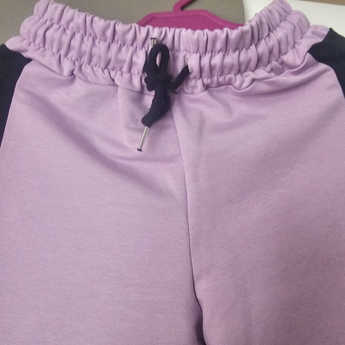 Sprzedam dres dla dziewczynki  116