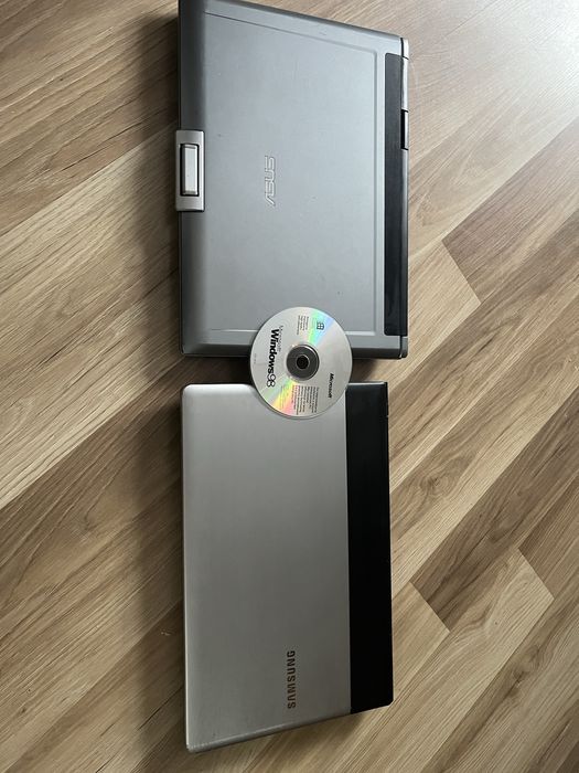 Laptopy Asus + Samsung