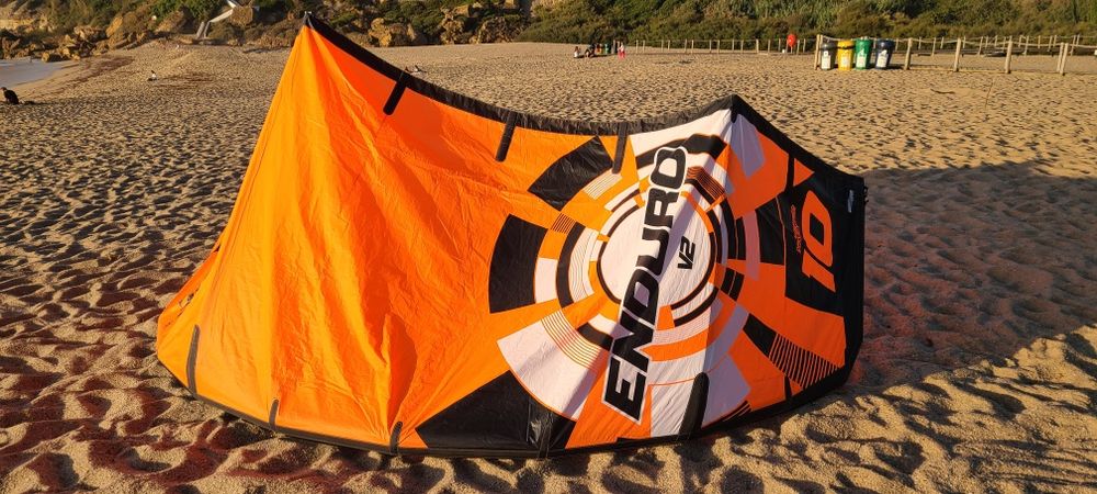 Pack Kitesurf Ozone enduro 10m + catalyst 8 com barra