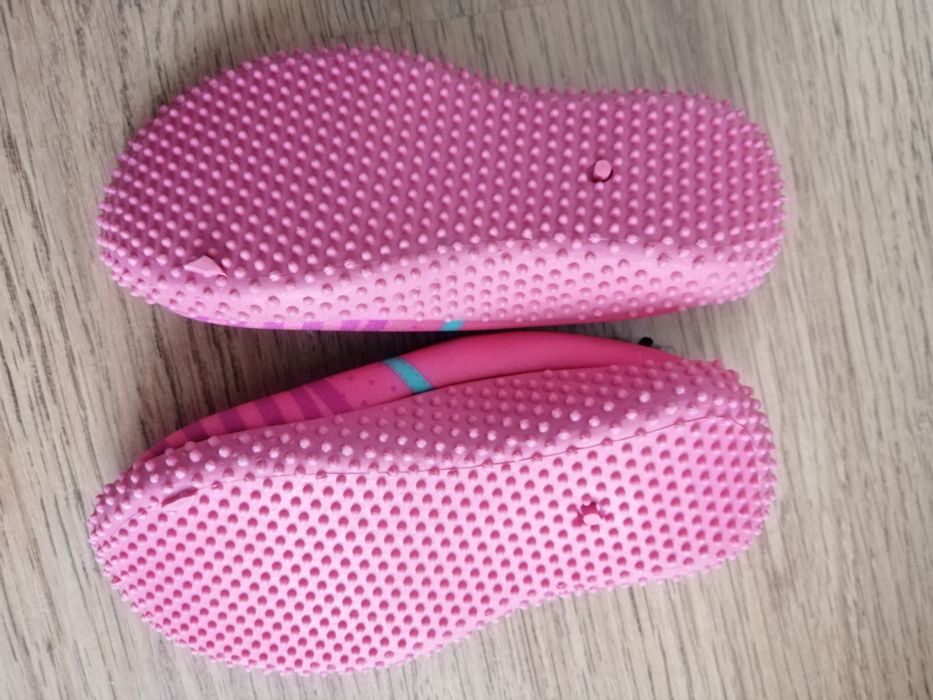 Buty do wody, r. 24