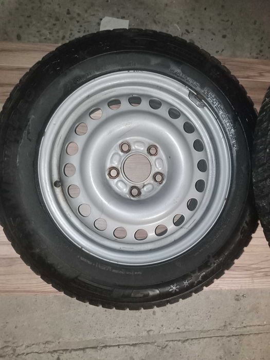 Felgi 15 Ford Focus Mk2 z oponami 195x65x15