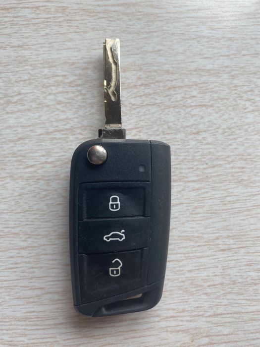 Пропоную оригінальний Ключ Seat, Сеат