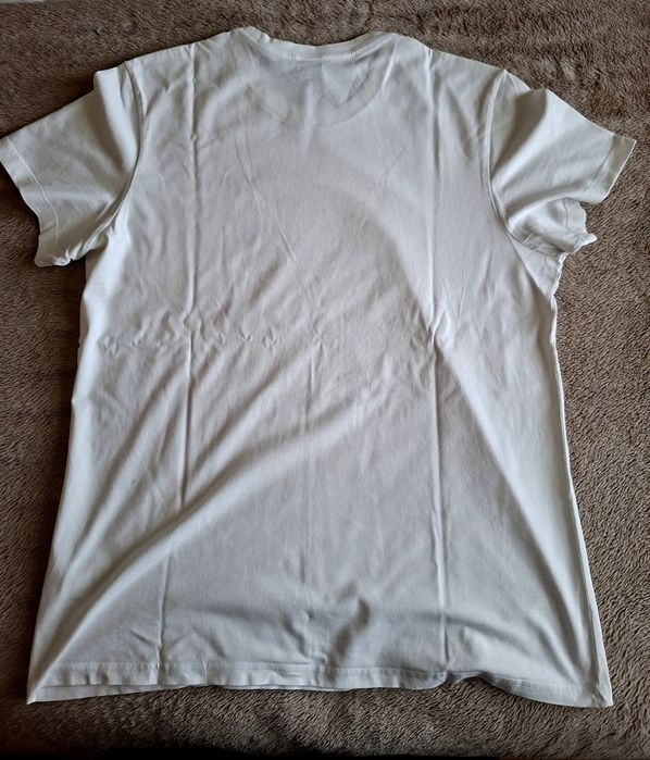 Camisola adidas,  modelo americano
