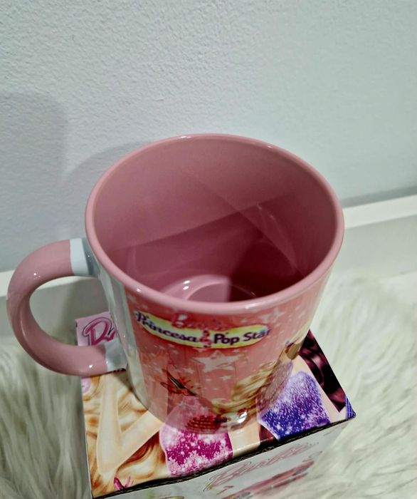 Barbie Caneca nova