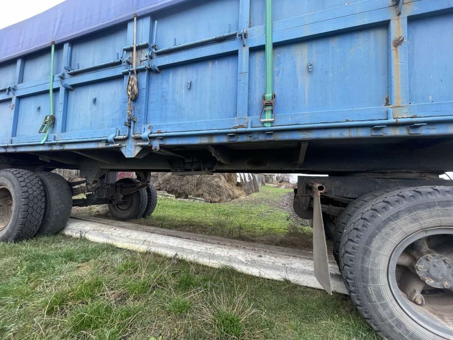 КамАЗ 5320- бортовий 1981 року