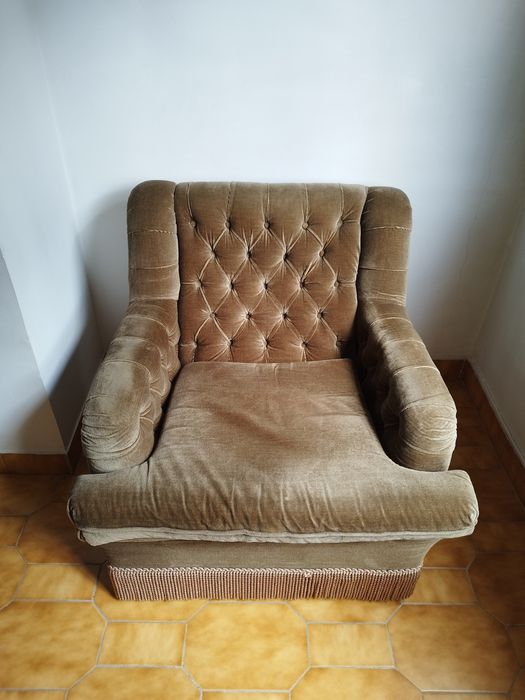 Sofá cama + 2 cadeirões