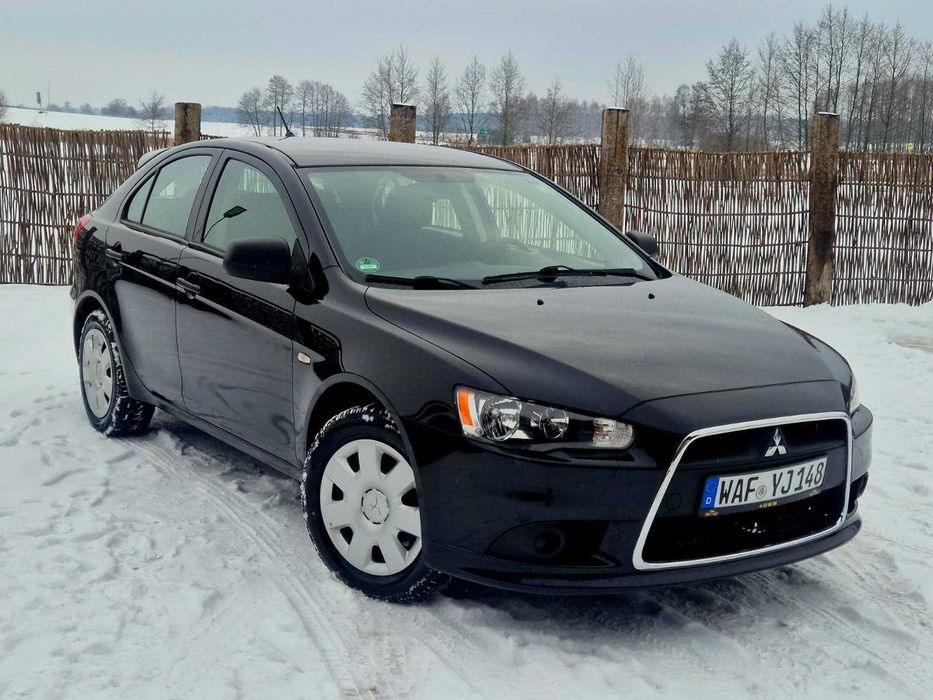 Mitsubishi Lancer Benzyna 109 KM 5-drzwiowy HB 2010r