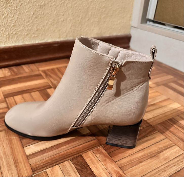 Botins de Senhora Rockaway