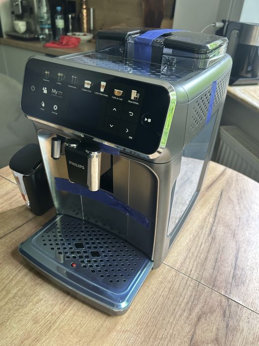 Ekspres Philips LatteGo 5444/90