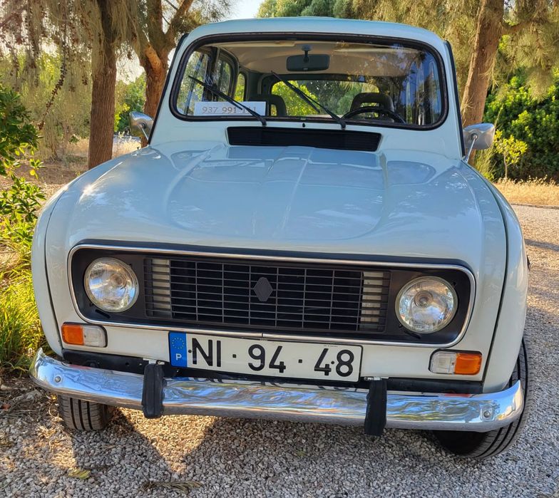 Renault 4
