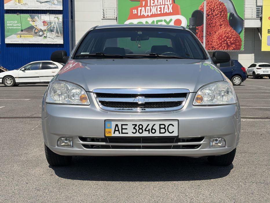 Продам Chevrolet Lacetti 1.6i gas