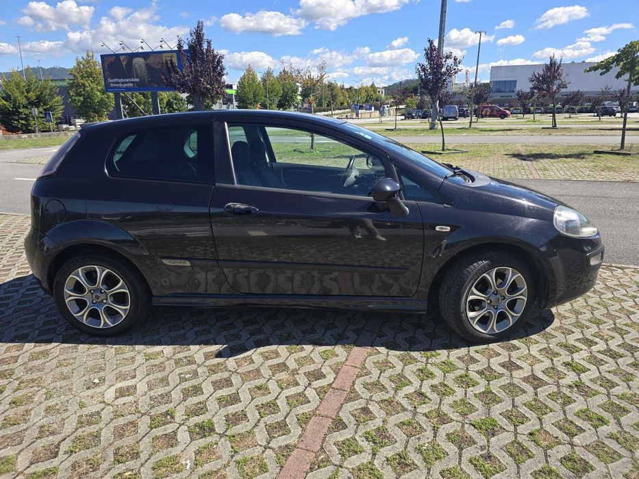 Fiat Punto Evo Hatchback 1.2 Gasolina — photo 3