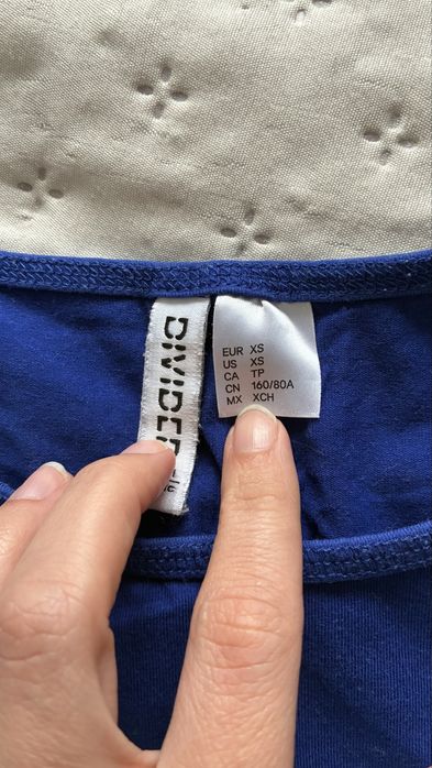 Niebieski top na ramiaczkach H&M divided XS/34