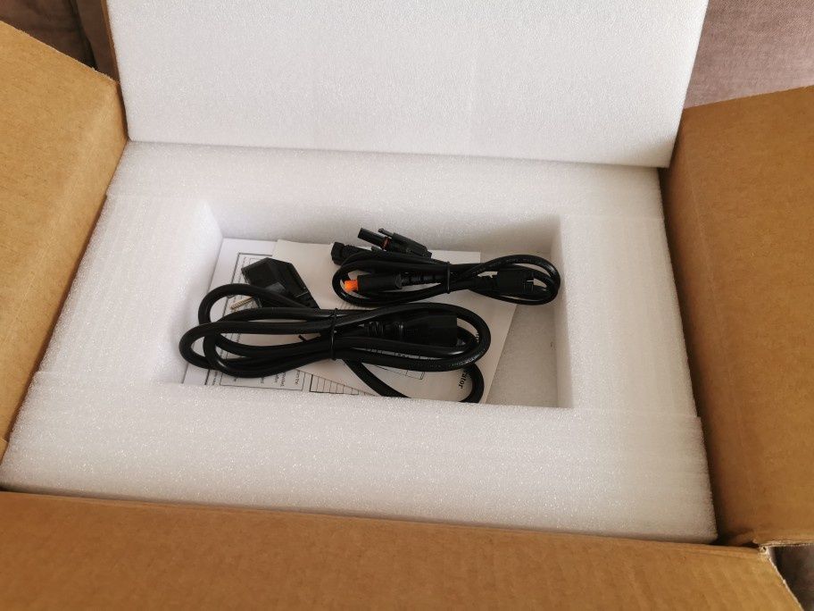 Нова зарядна станція екофлоу Oukitel P1000 Plus | LIFEPO4 1024Wh/1800W