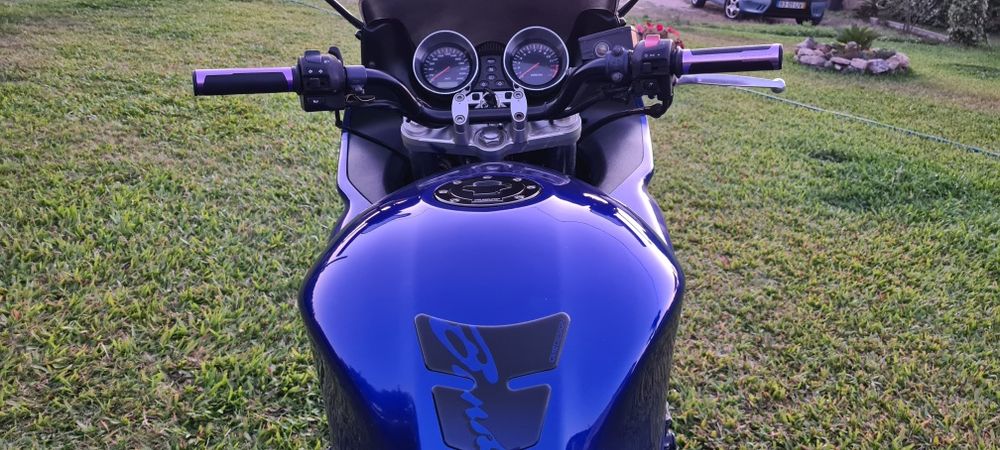 Suzuki bandit gsf 600s impecável pintada há 2 anos