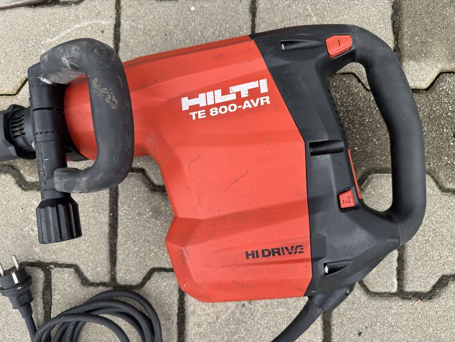 Mlot wyburzeniowy Hilti TE 800-AVR dluto używany Sprawny