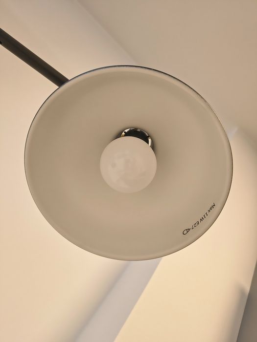 Lampa biurkowa czarna Ranarp